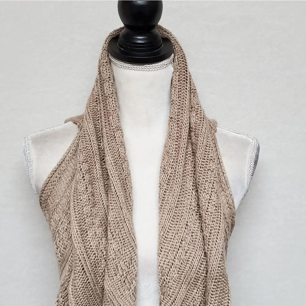 STITCH Fix Market & Spruce Boho Multi-Knit Sleeveless Round Open Front Cardigan